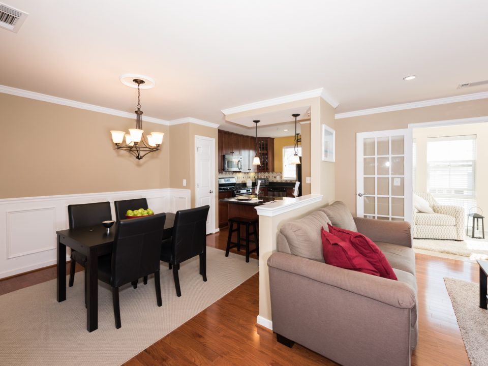 Home for Sale - 4071 S. Four Mile Run Dr. #403 in Arlington