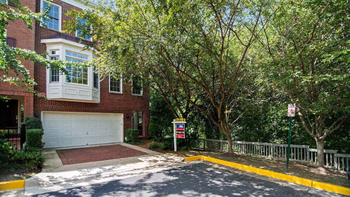 End Unit Townhome for sale, near woods and metro