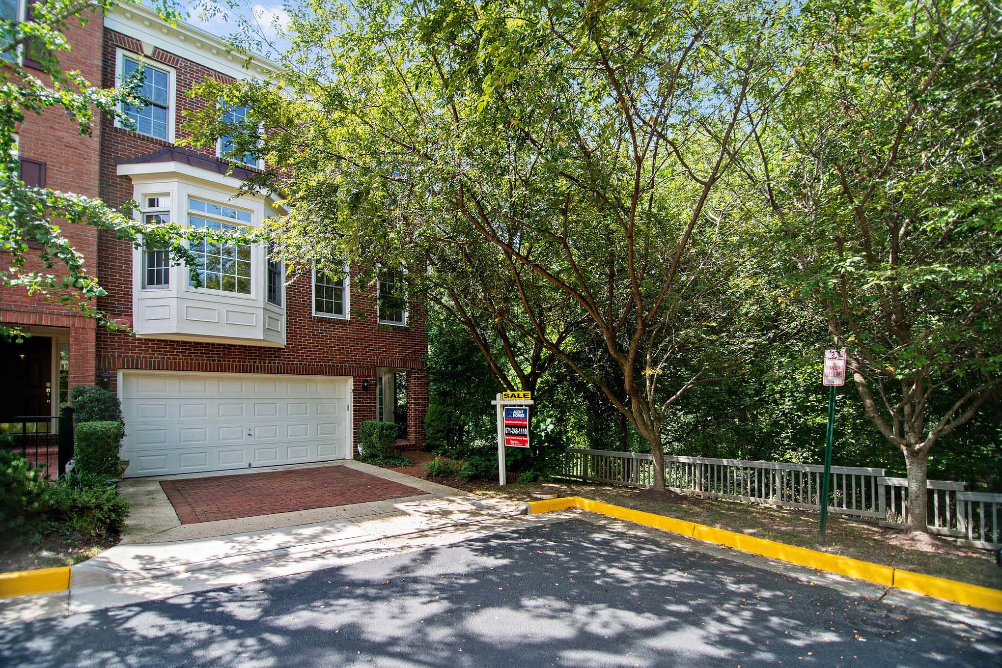 8835 Hunting Lodge Court Vienna VA 22182 Tysons Corner Townhome For