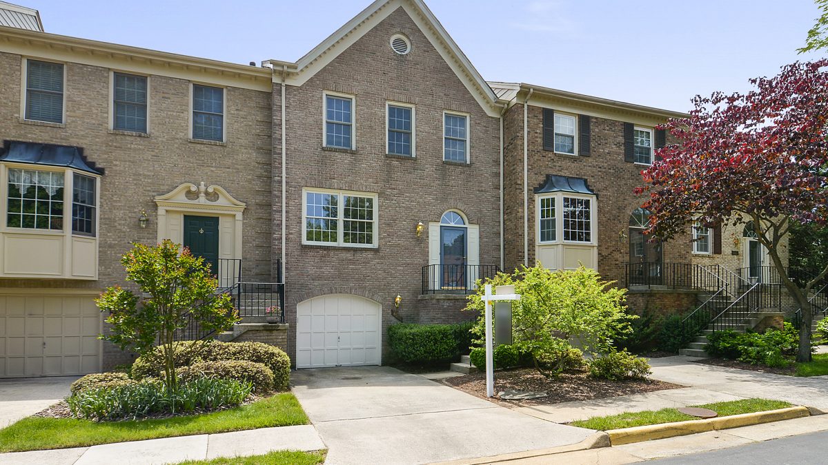 Under Contract in Less Than One Month! 4666 Luxberry Drive