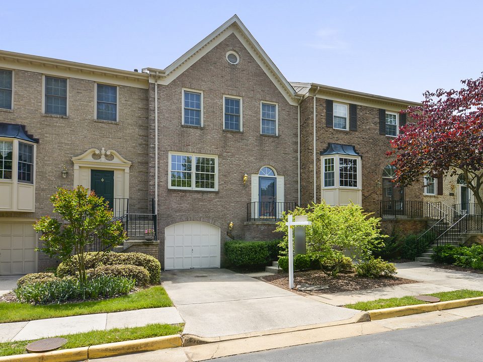 Under Contract in Less Than One Month! 4666 Luxberry Drive